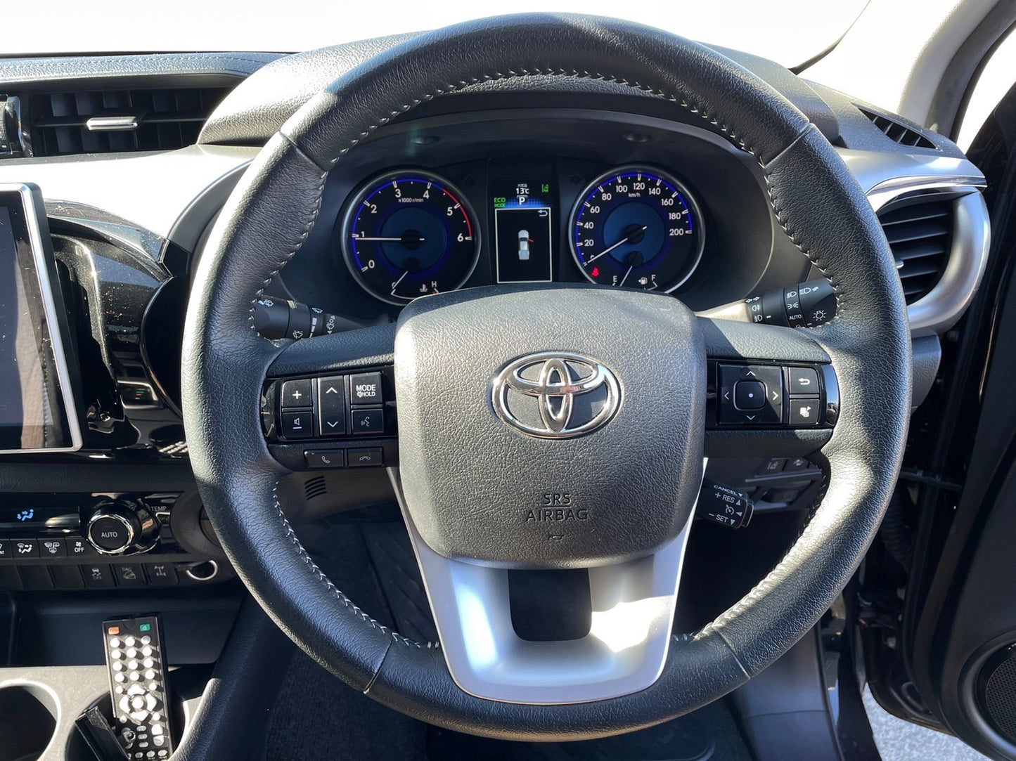 TOYOTA HILAX